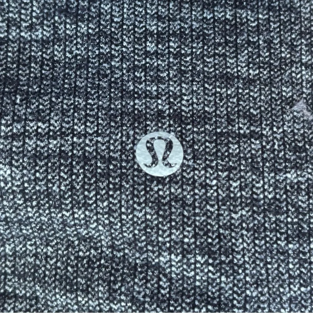 Lululemon Womens Wunder under variegated knit high waisted tights/ leggings Sz 8